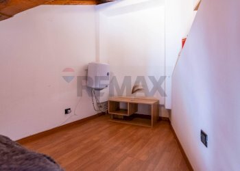 Stanza vuota - Independent house Via Meli
 
11, Catania - photo 16