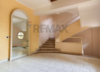 Stanza vuota - Quadrilocale via prov per santa maria ammalati
 
187a, Acireale - foto 5