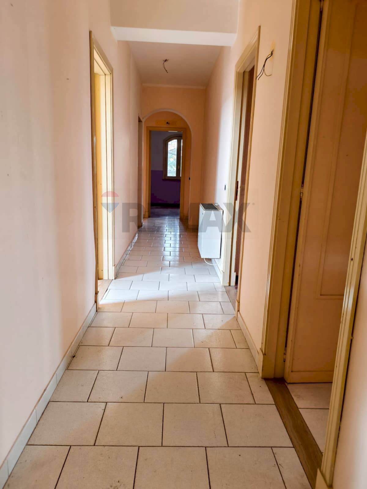 Hall / corridoio - Quadrilocale via prov per santa maria ammalati
 
187, Acireale - foto 2