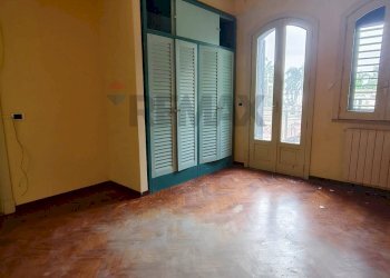 Stanza vuota - Quadrilocale via prov per santa maria ammalati
 
187, Acireale - foto 5