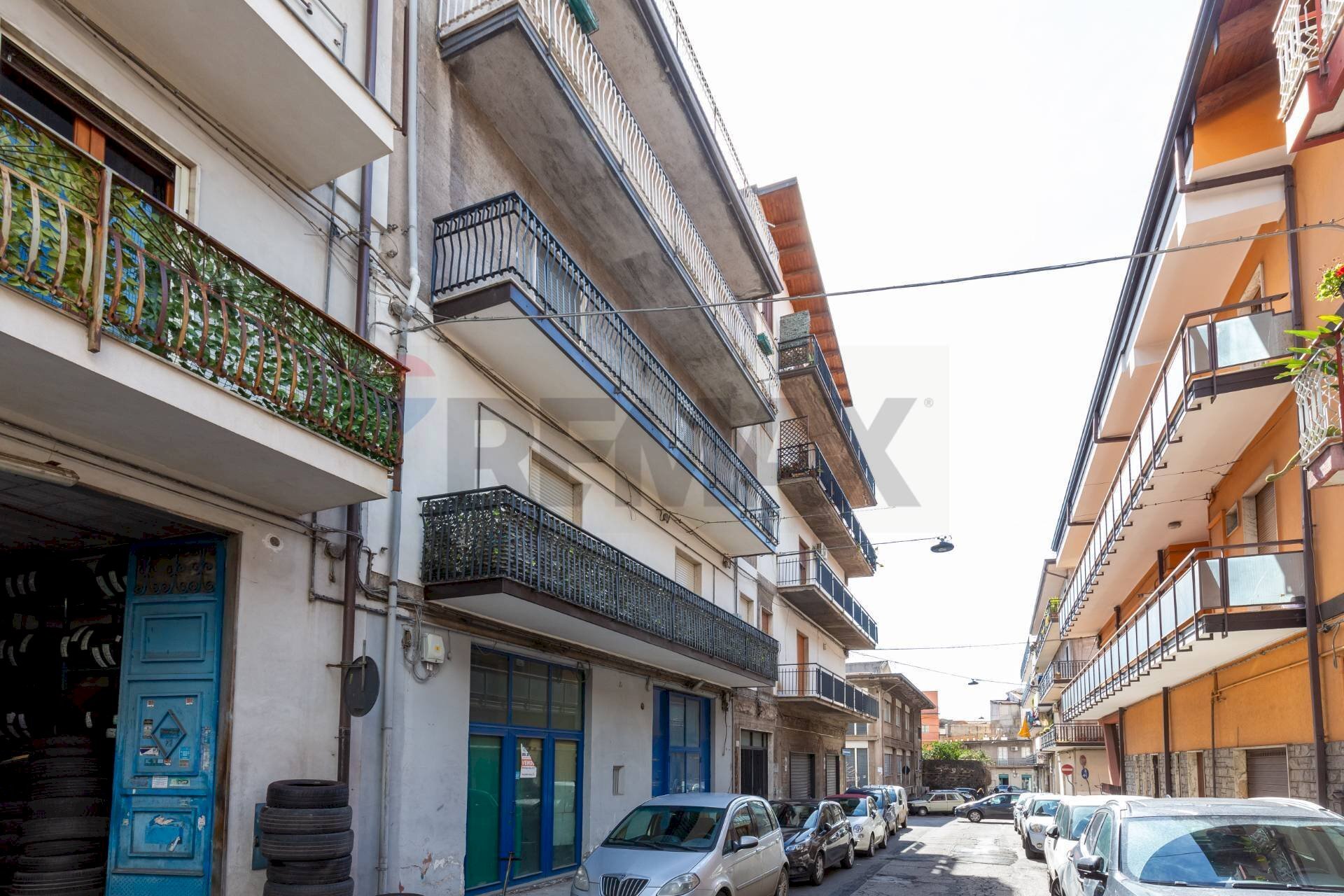 Edificio all\'aperto - Quadrilocale VIA UGO FOSCOLO
 
4, Paterno - foto 2