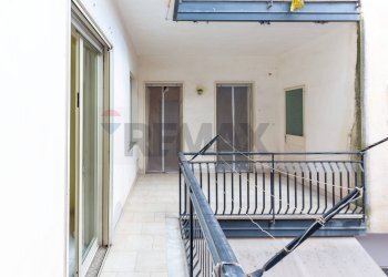 Terrazza - Quadrilocale VIA UGO FOSCOLO
 
4, Paterno - foto 17