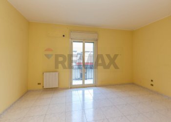 Stanza vuota - Quadrilocale VIA UGO FOSCOLO
 
4, Paterno - foto 23