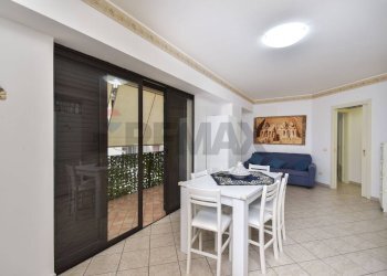 Sala da pranzo - Two-room apartment via zara
 
14, Giardini-Naxos - photo 5