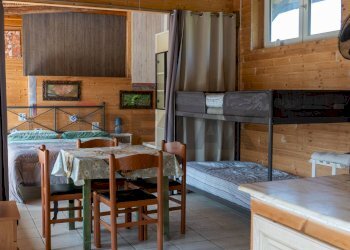 Sala da pranzo - Rustico Via Terre Nere
 
183, Motta Sant'Anastasia - foto 8