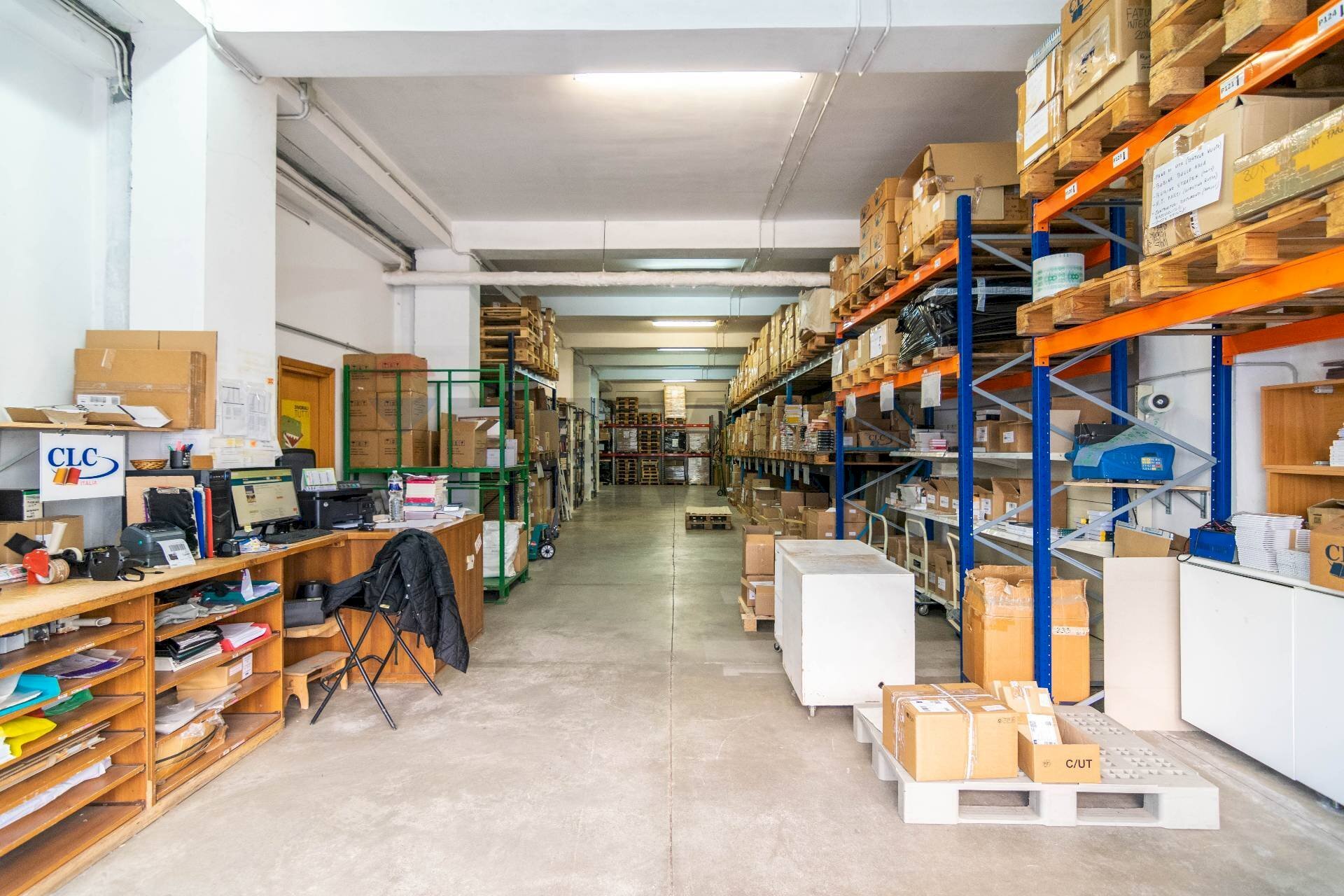 Dispensa di stoccaggio - Commercial Premises Via Nazionale
5, Motta Sant'Anastasia - photo 2