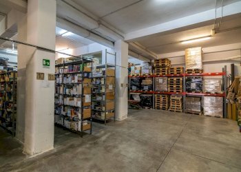 Dispensa di stoccaggio - Commercial Premises Via Nazionale
5, Motta Sant'Anastasia - photo 15