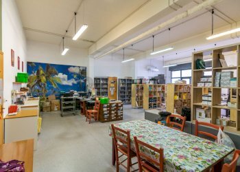 Sala da pranzo - Commercial Premises Via Nazionale
5, Motta Sant'Anastasia - photo 22