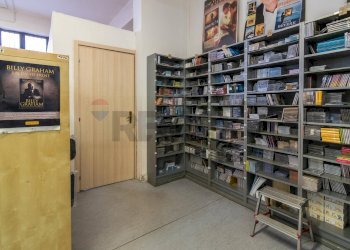 Dispensa di stoccaggio - Commercial Premises Via Nazionale
5, Motta Sant'Anastasia - photo 24