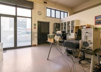 Ufficio - Commercial Premises Via Nazionale
5, Motta Sant'Anastasia - photo 25