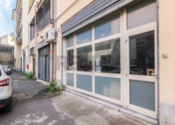 Edificio all\'aperto - Commercial Premises Via Nazionale
5, Motta Sant'Anastasia - photo 42