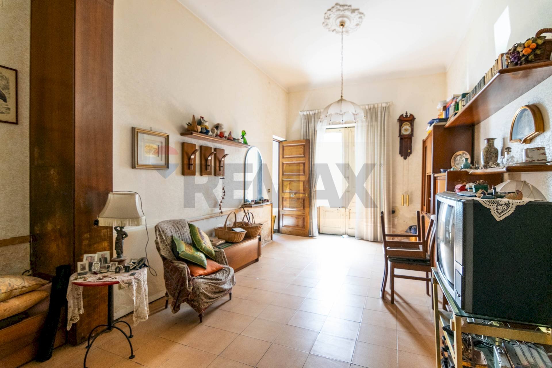 Soggiorno - Quadrilocale Via Emanuele Bellia
 
116, Paterno - foto 3