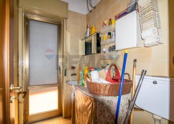 Bagno - Quadrilocale Via Emanuele Bellia
 
116, Paterno - foto 8