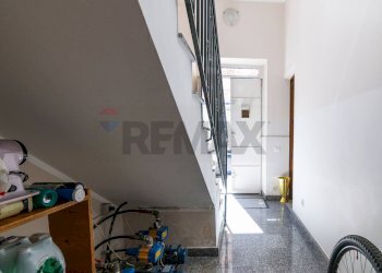 Hall / corridoio - Quadrilocale Via Emanuele Bellia
 
116, Paterno - foto 21