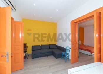 Soggiorno - Appartamento Via Benanti
 
6, Catania - foto 10