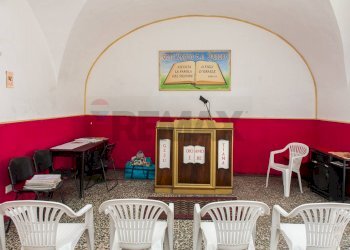 Terrazza - Locale Commerciale Piazza Crocifisso Maiorana
 
15, Catania - foto 5