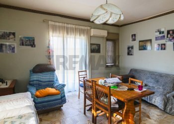 Sala da pranzo - Casa indipendente Via Palermo
 
729, Catania - foto 5