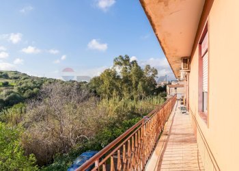 Balcone - Casa indipendente Via Palermo
 
729, Catania - foto 17