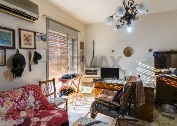 Ufficio - Casa indipendente Via Palermo
 
729, Catania - foto 21