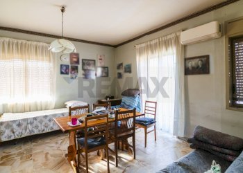 Sala da pranzo - Casa indipendente Via Palermo
 
729, Catania - foto 27