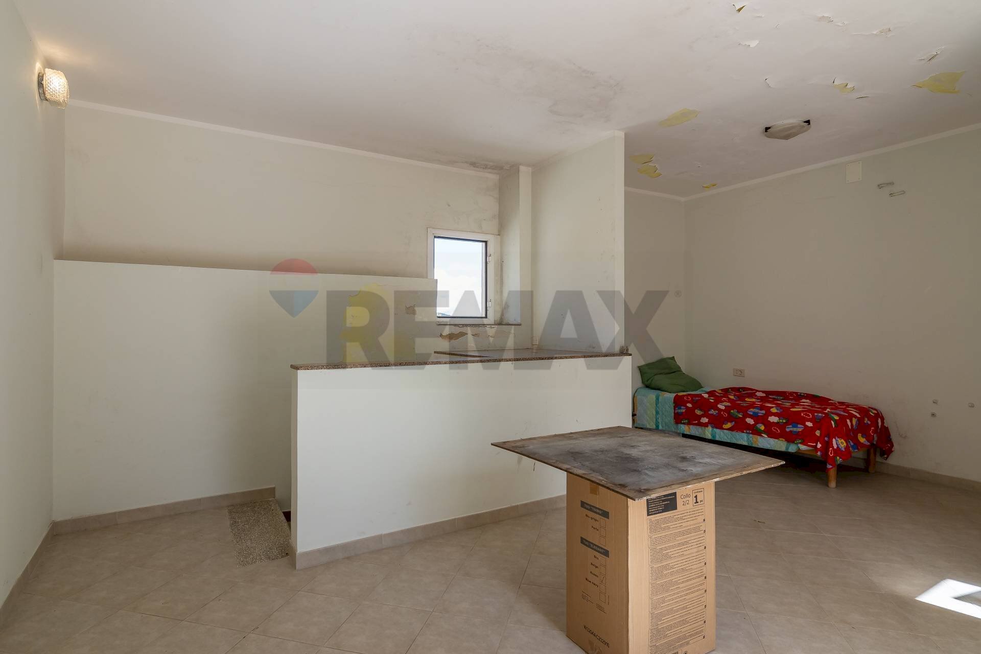 Camera / camera da letto - Quadrilocale Via Lo Nobile
 
27, Caltagirone - foto 3