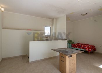 Camera / camera da letto - Quadrilocale Via Lo Nobile
 
27, Caltagirone - foto 3