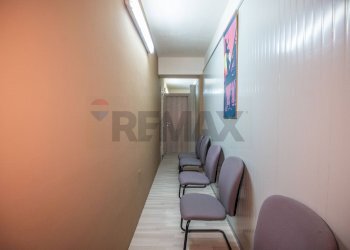 Hall / corridoio - Magazzino Via Principe Umberto
 
87/A, Caltagirone - foto 12