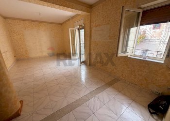 Stanza vuota - Quadrilocale Via Del Frantoio
 
42, Catania - foto 3