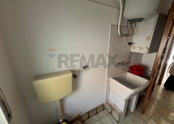 Bagno - Quadrilocale Via Del Frantoio
 
42, Catania - foto 14