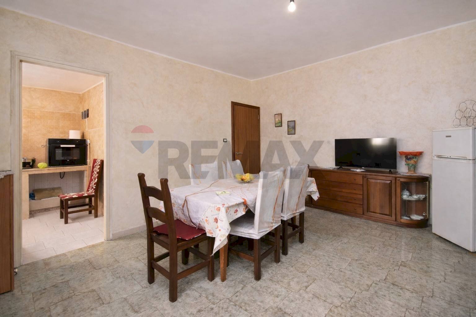 Sala da pranzo - Appartamento Via Goito
 
60, Catania - foto 2