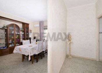 Sala da pranzo - Appartamento Via Goito
 
60, Catania - foto 5