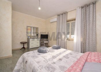 Camera / camera da letto - Appartamento Via Goito
 
60, Catania - foto 10