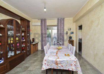 Sala da pranzo - Appartamento Via Goito
 
60, Catania - foto 24