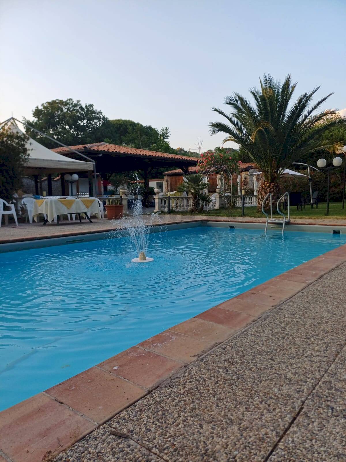 Piscina - Hotel Contrada Scilò Vigneti
 
snc, Adrano - foto 1