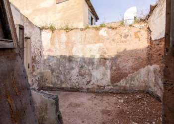 Non correlato - Casa indipendente Cortile Tavano
 
9, Catania - foto 15