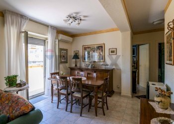 Salone - Quadrilocale Via Alfonzetti
 
73, Catania - foto 3