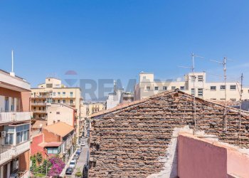 Edificio all\'aperto - Quadrilocale Via Alfonzetti
 
73, Catania - foto 24