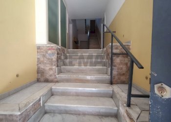 Scale - Quadrilocale Via Alfonzetti
 
73, Catania - foto 29