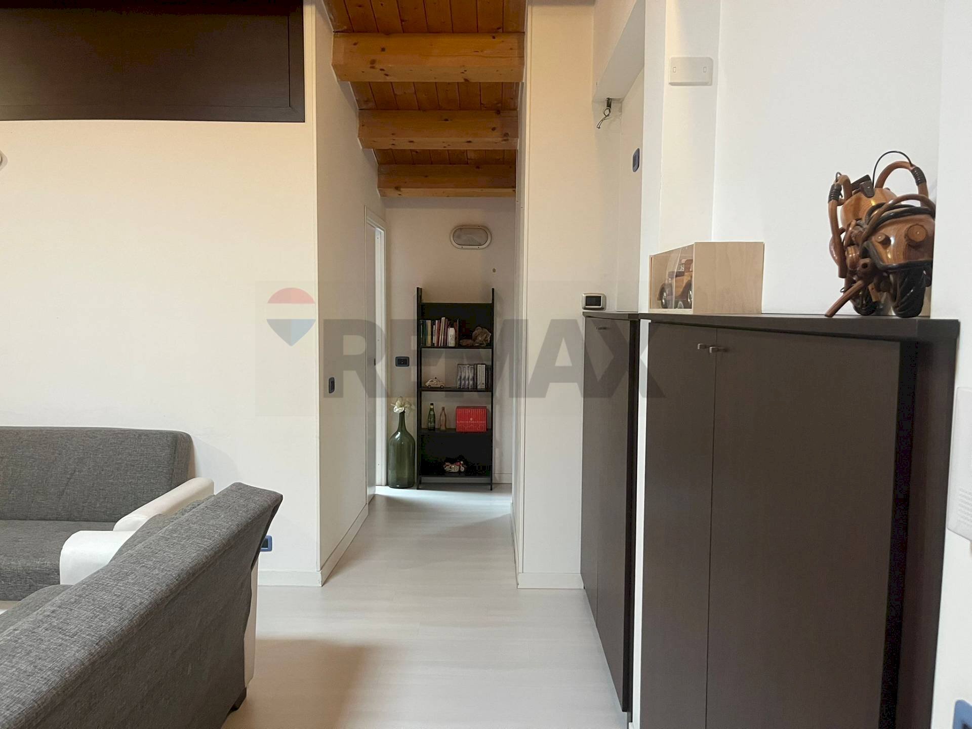 Hall / corridoio - Attico Via Burgio
 
35, Caltagirone - foto 1