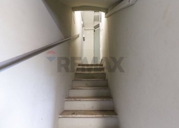 Scale - Bilocale Via San Gaetano
 
67, Catania - foto 11