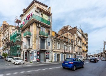 Edificio all\'aperto - Bilocale Via San Gaetano
 
67, Catania - foto 16