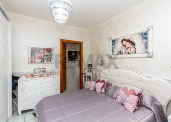 Camera / camera da letto - Bilocale Via San Gaetano
 
67, Catania - foto 18