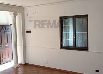 Stanza vuota - Villa Via Palermo
2, San Pietro Clarenza - photo 7