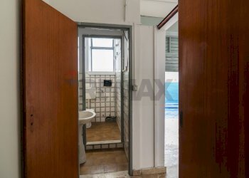 Bagno - Negozio Via Sebastiano Lisi Sacerdote e Letterato
 
10, Giarre - foto 8