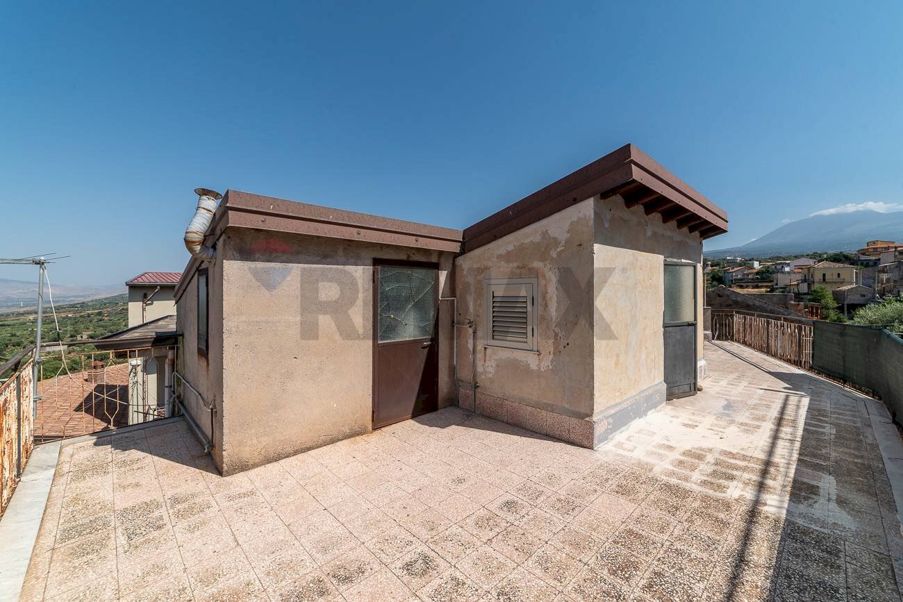 Terrazza - Three-room apartment VIA CARDUCCI
 
29, Santa Maria di Licodia - photo 2