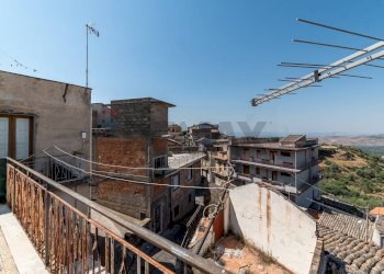 Balcone - Three-room apartment VIA CARDUCCI
 
29, Santa Maria di Licodia - photo 4