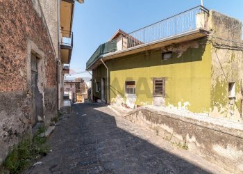 Casa all\'aperto - Three-room apartment VIA CARDUCCI
 
29, Santa Maria di Licodia - photo 27