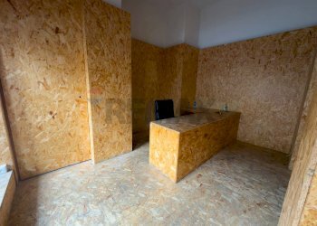 Stanza vuota - Shop Largo Rosolino Pilo
 
42, Catania - photo 9