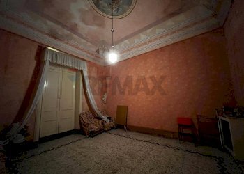 Stanza vuota - Casa semi indipendente Via Garibaldi
 
45, Carlentini - foto 8