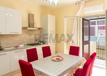 Cucina - Quadrilocale via libertà
 
50, Aci Catena - foto 19